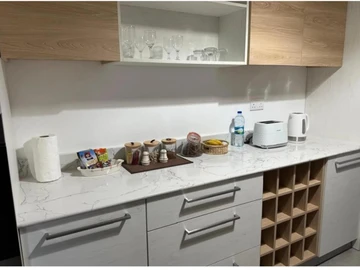5 Bedroom Apartment