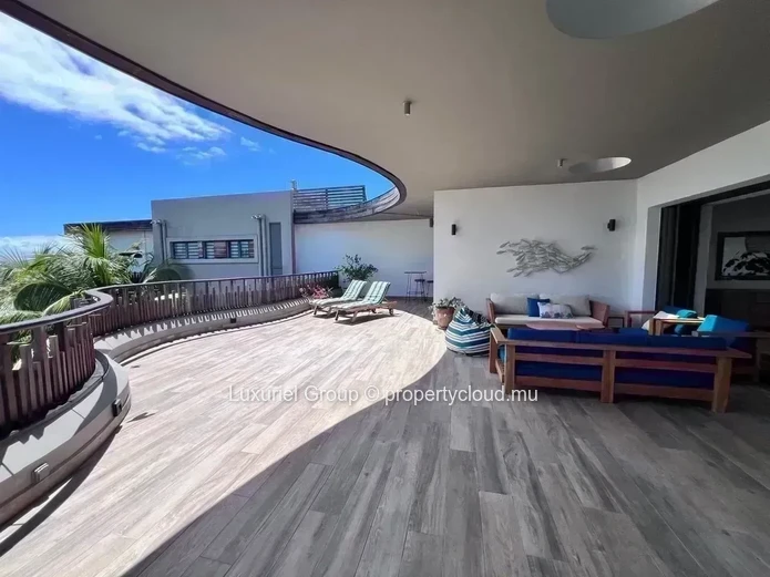 Splendid Penthouse With View Of Coin De Mire