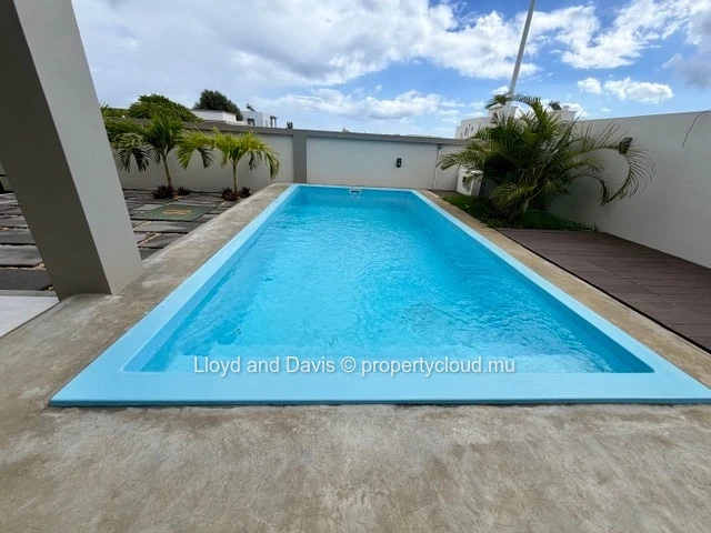 Villa neuve avec piscine & rooftop panoramique