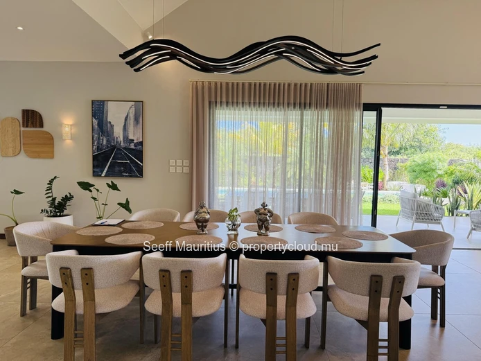 Elegant Family Villa in Bois Chandelle Mont Choisy