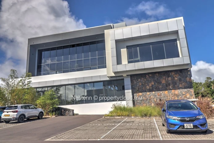 Premium Office Space for Rent – Vivea Business Park