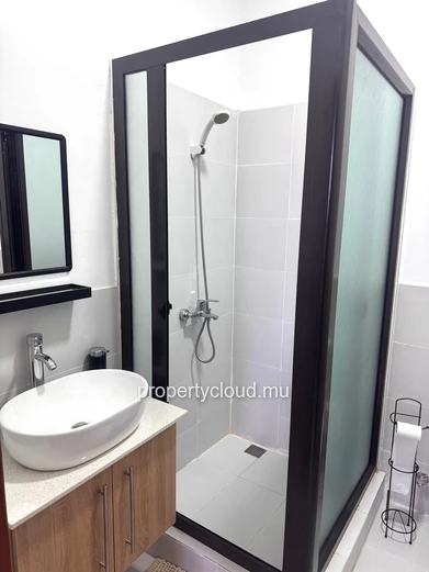 À louer à Flic en Flac – Superbe appartement moderne de 3 chambres
