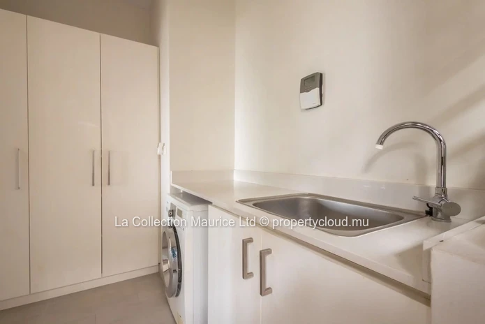 Duplex I Tamarin I Sea View