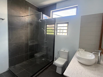 3 Bedroom Townhouse, Duplex