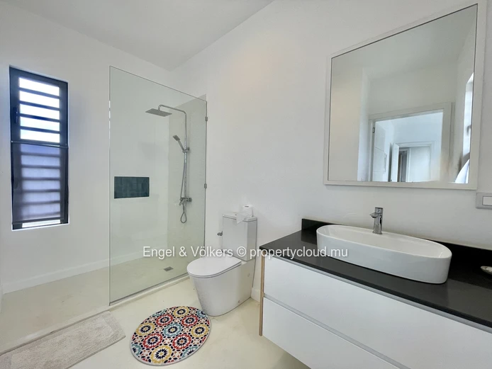 Stunning 3-Bedroom Stand-Alone Villa with Ocean Views in a Smart City