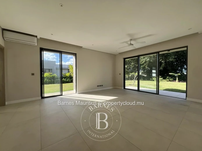 ANAHITA GOLF RESORT – Villa contemporaine neuve - 4 chambres