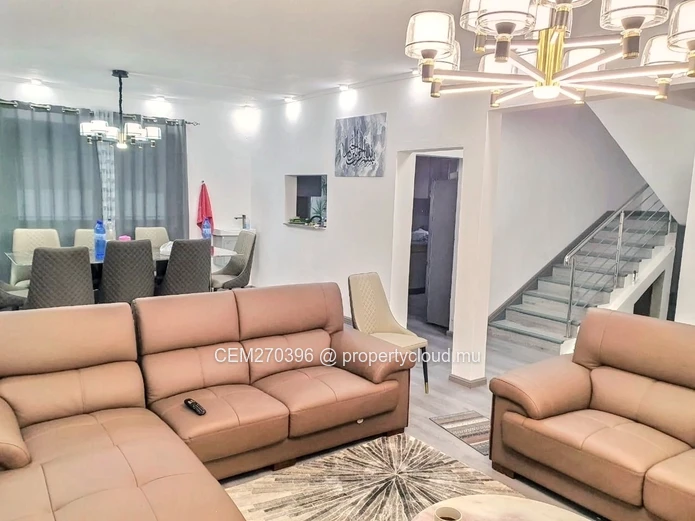 Maison familiale spacieuse à louer - Curepipe
