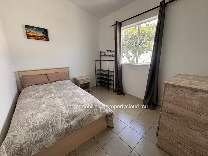 Lovely 2-bedroom house with a garden just a quick walk to the beach - Pointe aux Biches