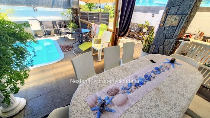 Charming 6 bedroom house with a swimming pool