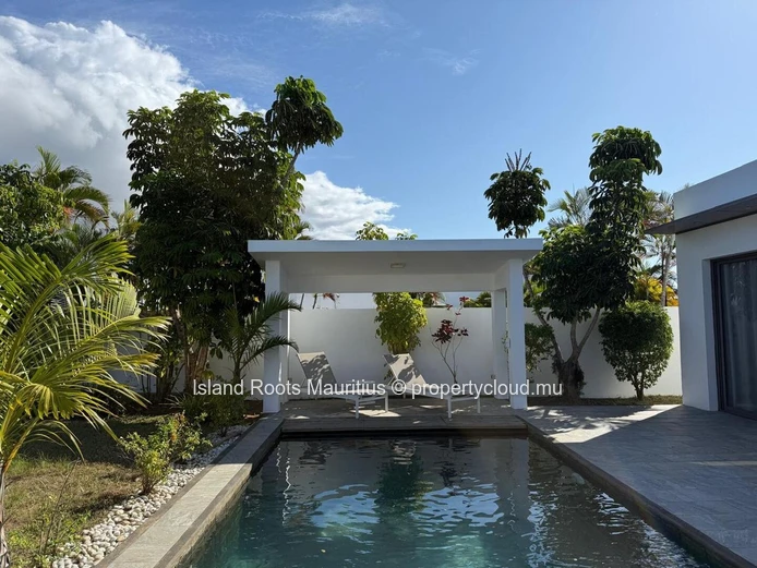 Long-Term Rental: Luxurious 4-Bedroom Villa at Cap Malheureux