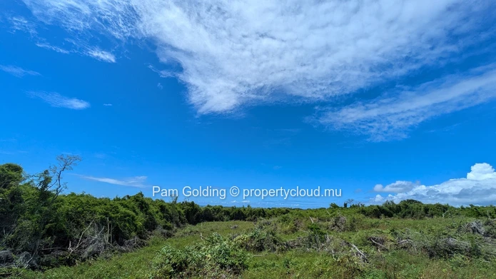 Saint Antoine – Terrain à vendre – Pam Golding Mauritius