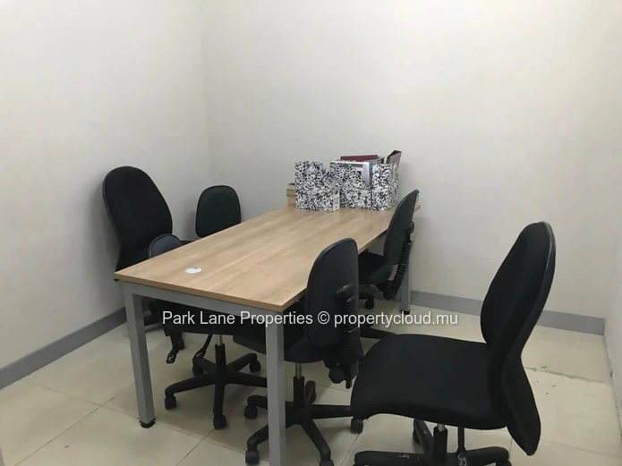 Large office space on the 6th & 2nd floors in the centre of Port Louis.