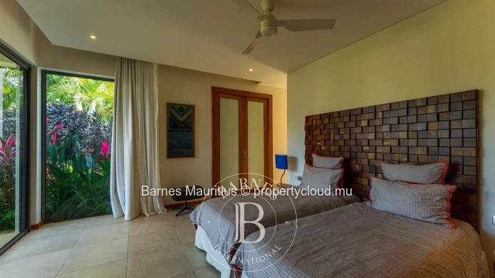 ANAHITA RESORT -  Villa contemporaine 5 chambres vue golf