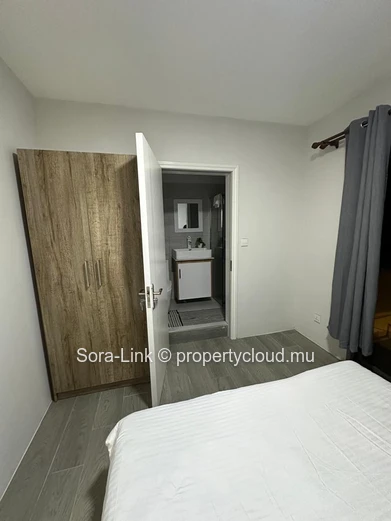 Beautiful 3 bedroom apartment close to amenities 