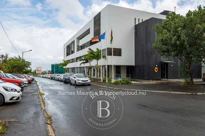 EBÈNE - Office for Sale - 81.50 sqm