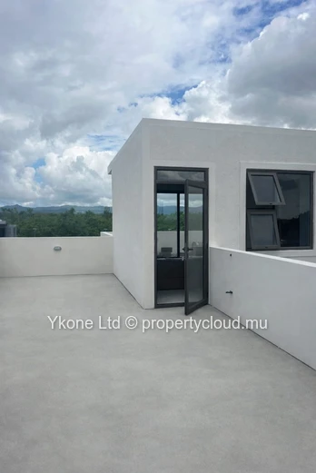 New Villa For Sale In Balaclava