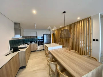 Townhouse, Duplex de 3 Chambres