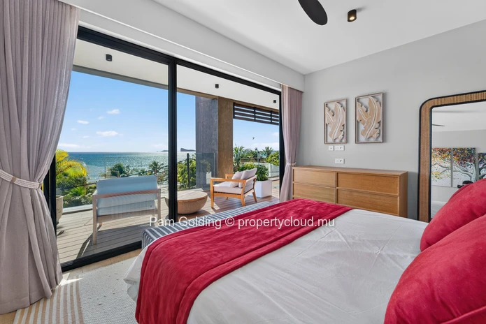 Penthouse d’exception avec vue mer à vendre | Pointe aux Canonniers, Île Maurice