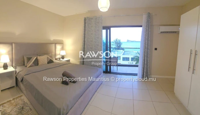 Duplex Contemporain En Bord De Mer | 3 Ch. | 4 Sdb | Vue Mer | 188 M² | €900,000