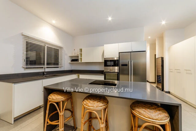 Trou Aux Biches - Magnificent 3-bedroom Penthouse