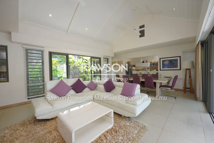 Villa For Sale In A Gatered Estate