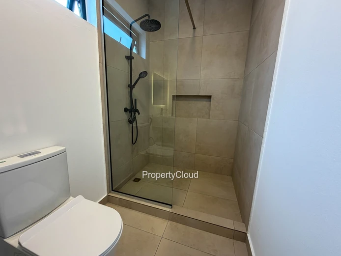 À Vendre | Villa Neuve De 3 Chambres Avec Piscine Privée À Grand-Baie | Rs 11 M, Négociable