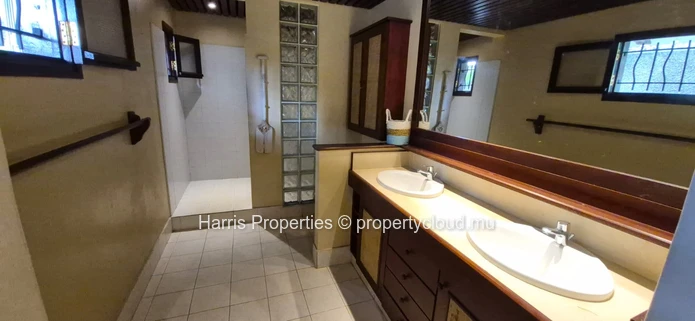Magnificent Contemporary Individual Villa for Rent – St Antoine, Goodlands