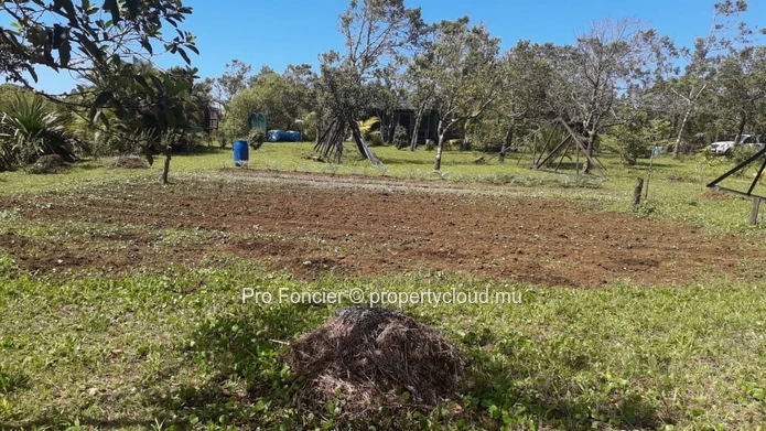  Agricultural land for sale in Mare Longue - Strategic location