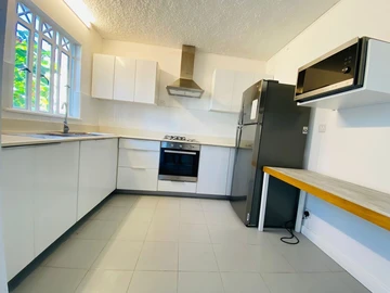 Townhouse, Duplex de 3 Chambres