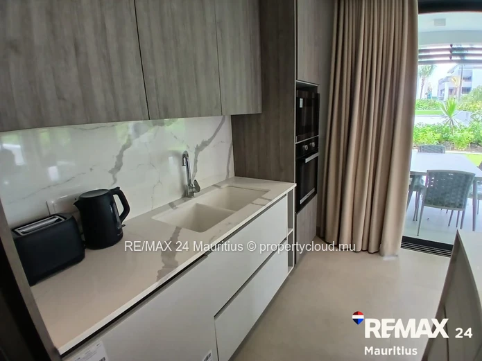 Luxury Coastal Living in Mont Choisy - Elegant Ground Floor Apartment Minutes from the Beach & Golf