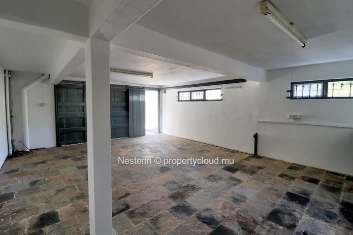 Renovated villa of 3 bedrooms close to the beach