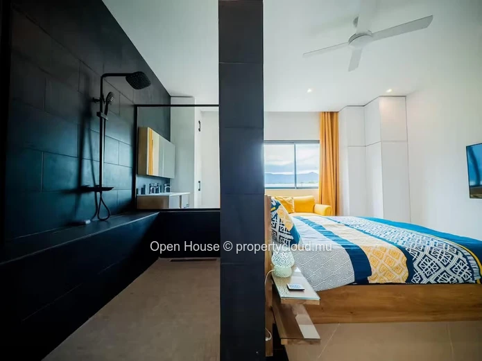 Luxury 3-Bedroom Penthouse with Private Pool in Tamarin (Sole Mandate)