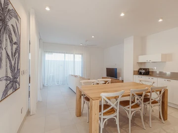 4 Bedroom Townhouse, Duplex