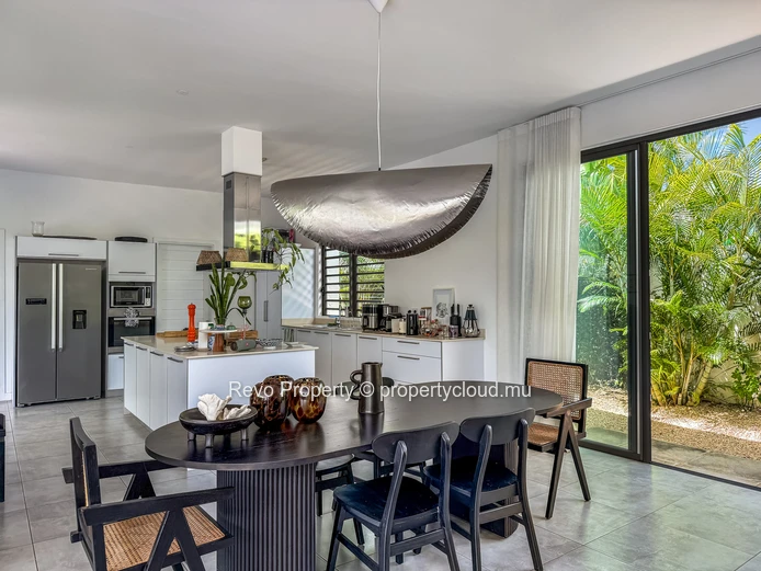 Stunning Villa in Bois Chandelle