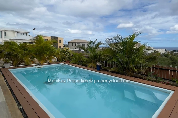 Luxurious Villa for Sale in Jardin d'Anna-2, Flic en Flac, Mauritius