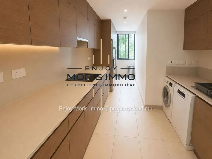 Appartement à vendre – Au Golf de Mont Choisy – Île Maurice – Vue golf – 3 chambres – Résidence de prestige