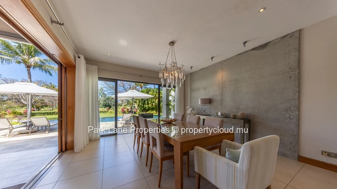 Villa de 4 Chambres à Vendre à Anahita Resort avec Piscine Privée et Jardin Paysager