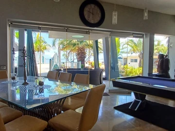 Villa de 13 Chambres