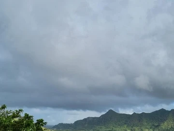 <br/>Desirable Large Block of Land with Superb Mountain and Sea Views! Superb Luxury, Surprisingly Affordable!