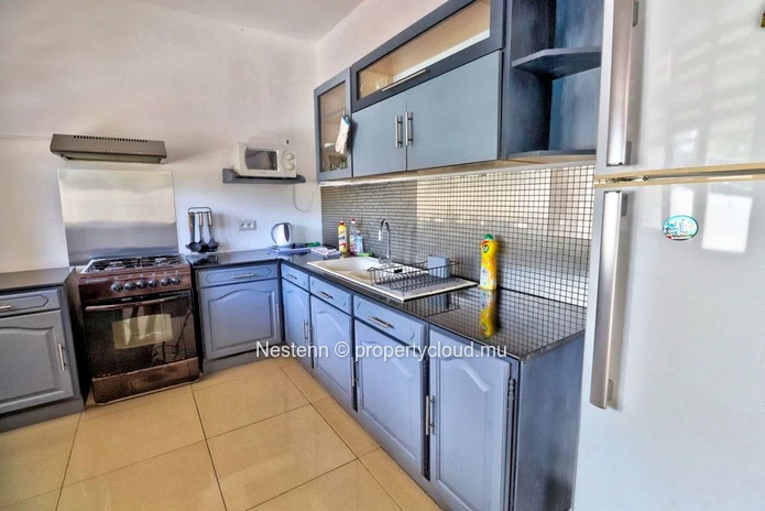 Elegant 3-bedroom duplex with private pool 