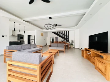 4 Bedroom Villa
