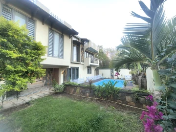 4 Bedroom Villa