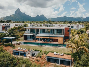 4 Bedroom Villa