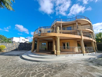 Maison de 9 Chambres