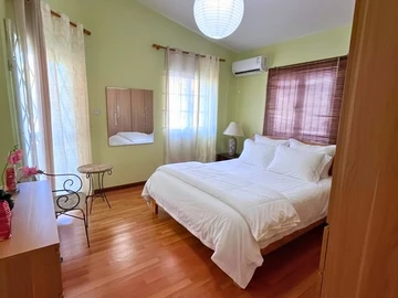 2 Bedroom Townhouse, Duplex