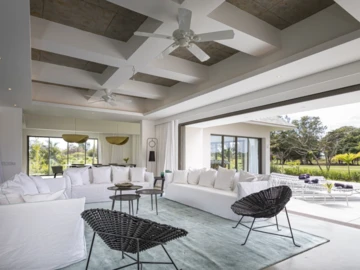 4 Bedroom Villa