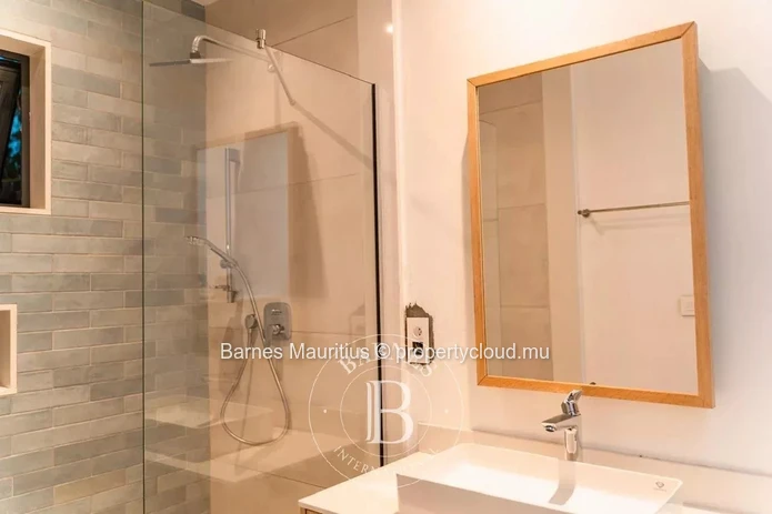 POSTE LAFAYETTE - New Villa with Panoramic Sea Views - 4 Bedrooms