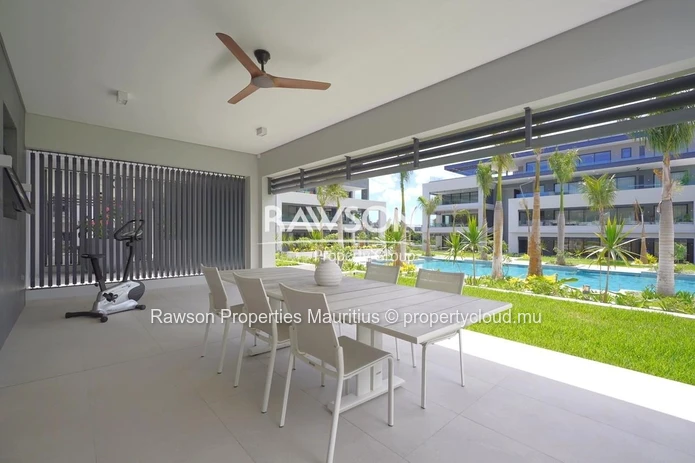 Brand New Ground Floor Apartment On A Golf Estate - €