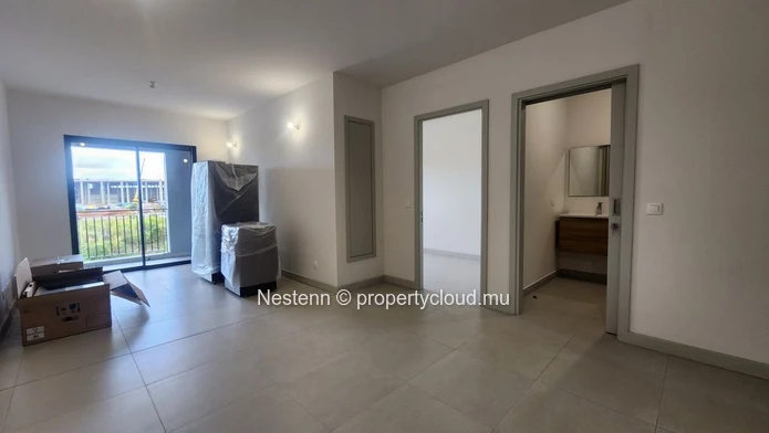 Appartement moderne d'une chambre à coucher à l'Avenir avec vue sur la montagne, balcon, climatisation et parking séc...