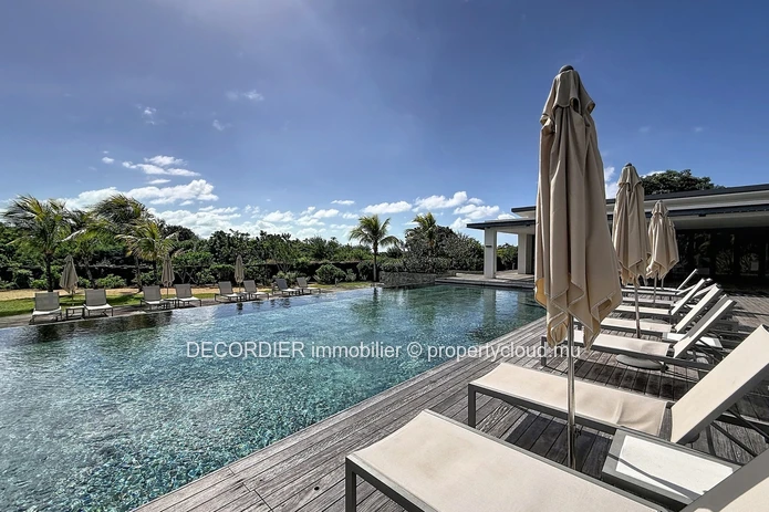 Exclusive Penthouse with Breathtaking Lagoon Views